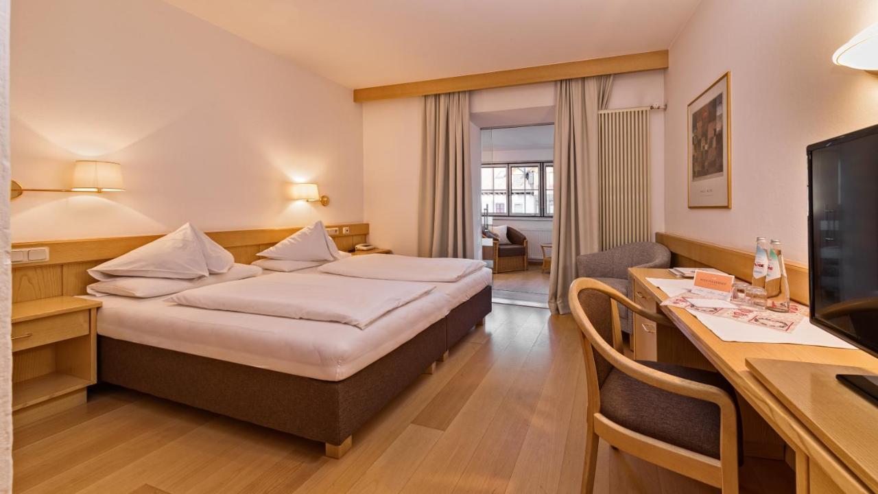 Post Hotel